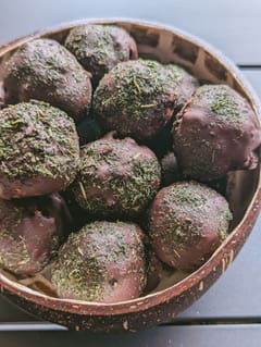 Recette-des-rochers-a-la-poudre-d-ortie